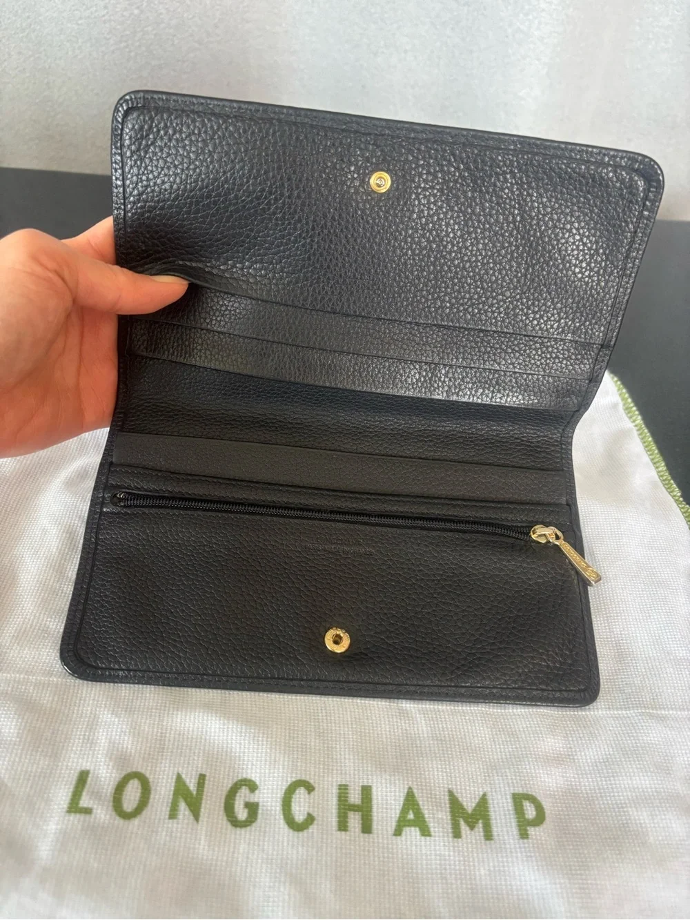 Longchamp Genuine Black Leather wallet Passport Holder Travel Organizer clutch